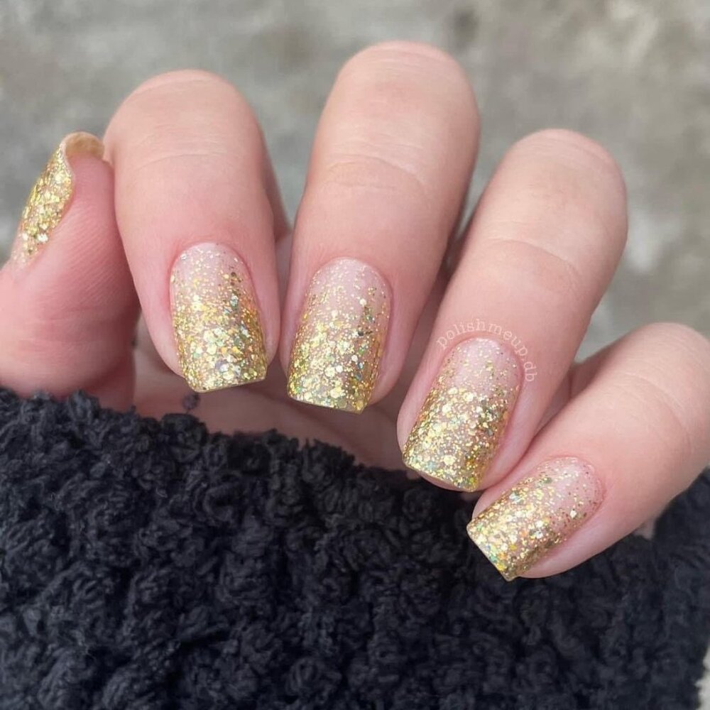 Color Street Golden Flurry Nail Strip Set